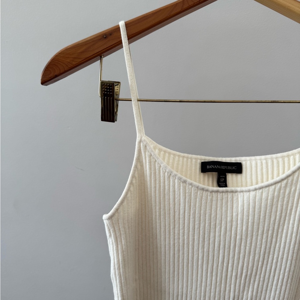 Banana Republic Cream Ribbed Dress